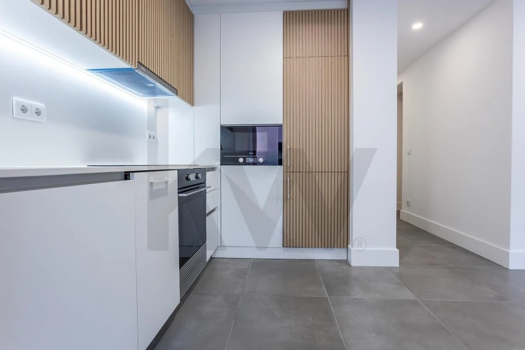 Apartamento T2 para Venda em Arroios Foto 12