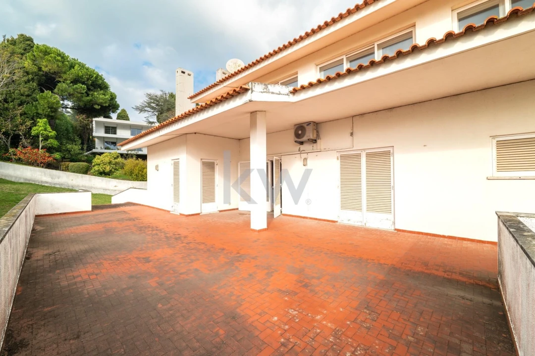 Moradia T5 para Venda em Oeiras e São Julião da Barra, Paço de Arcos e Caxias Foto 3