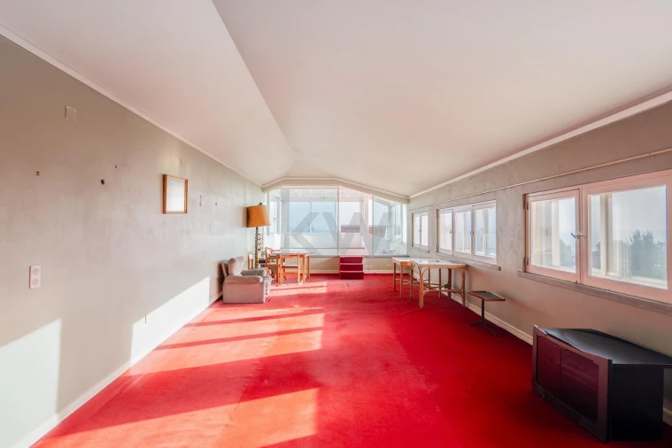 Moradia T5 para Venda em Oeiras e São Julião da Barra, Paço de Arcos e Caxias Foto 42