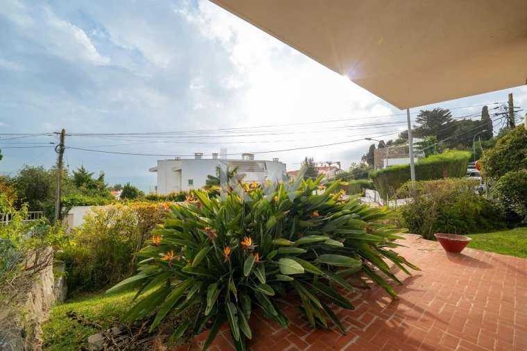 Moradia T5 para Venda em Oeiras e São Julião da Barra, Paço de Arcos e Caxias Foto 8