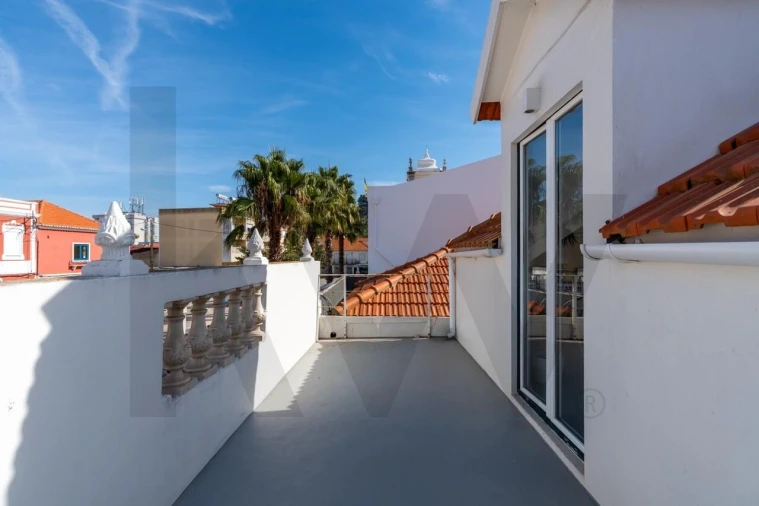 Moradia T4 para Venda em Caparica e Trafaria Foto 51