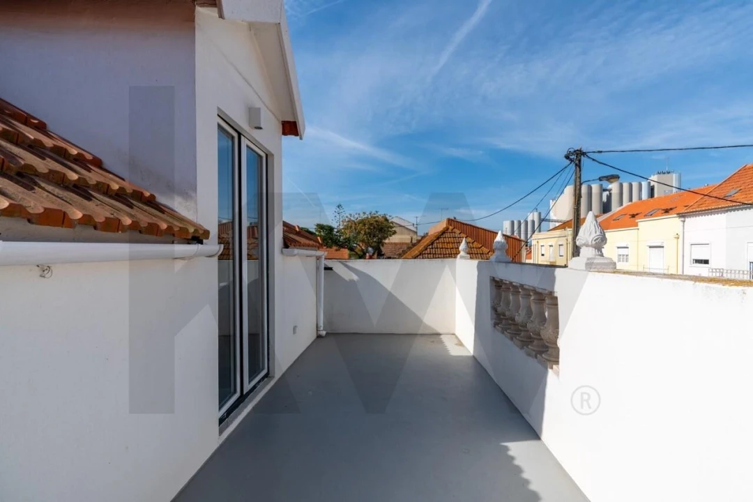 Moradia T4 para Venda em Caparica e Trafaria Foto 50