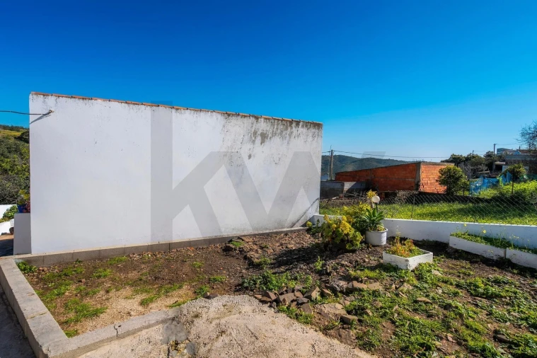 Moradia T4 para Venda em Odeleite Foto 38