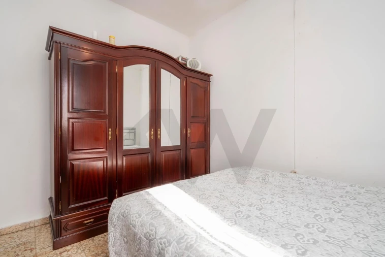 Moradia T4 para Venda em Odeleite Foto 12