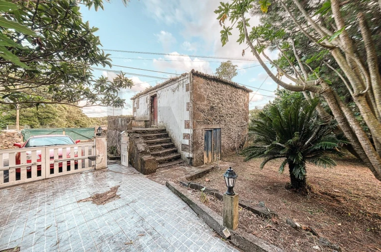 Moradia T3 para Venda em Fonte do Bastardo Foto 8