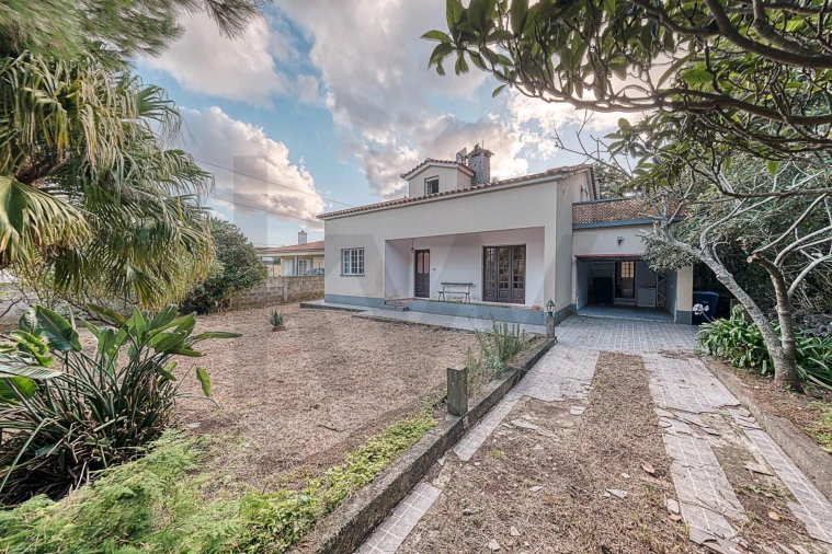 Moradia T3 para Venda em Fonte do Bastardo Foto 7