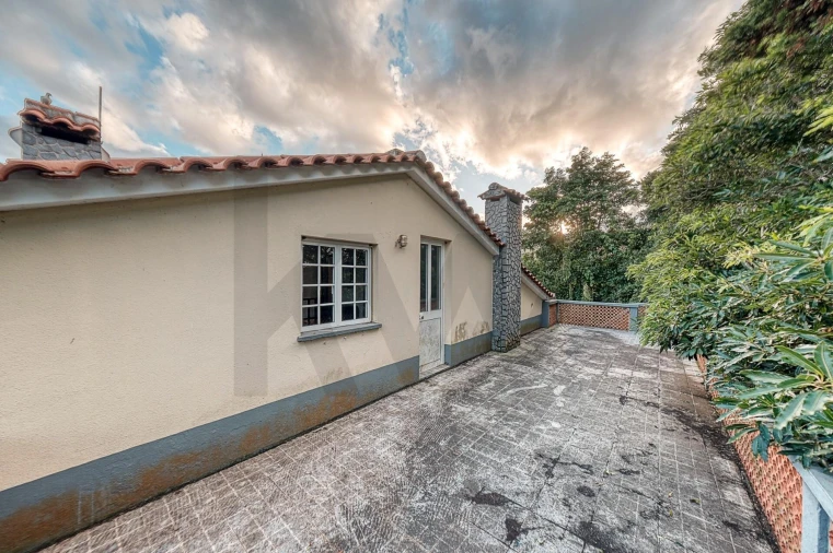 Moradia T3 para Venda em Fonte do Bastardo Foto 11