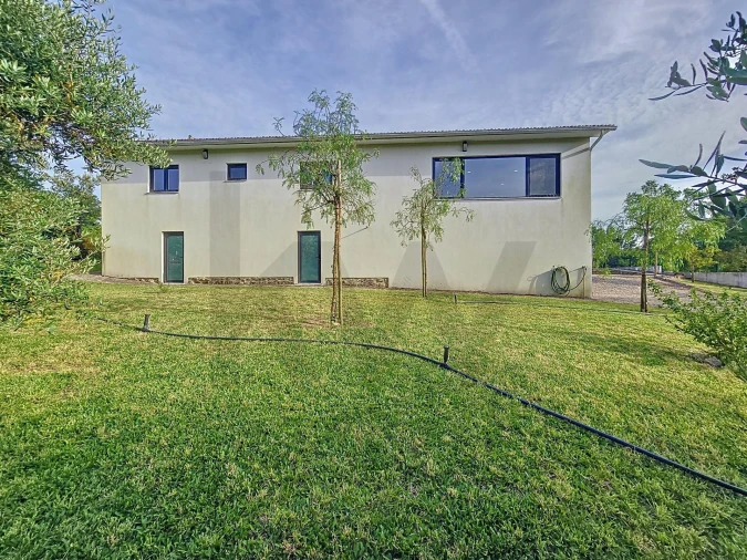 Moradia T3 para Venda em Recardães e Espinhel Foto 11