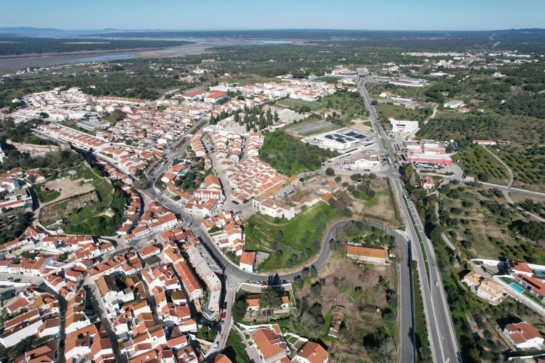 Quinta T5 para Venda em Santa Maria do Castelo e Santiago e Santa Susana Foto 9