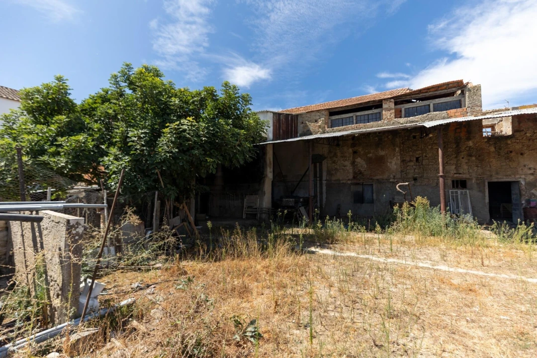 Quinta T5 para Venda em Santa Maria do Castelo e Santiago e Santa Susana Foto 24