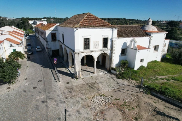 Quinta T5 para Venda em Santa Maria do Castelo e Santiago e Santa Susana Foto 1