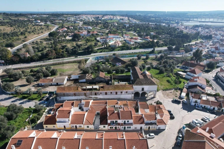 Quinta T5 para Venda em Santa Maria do Castelo e Santiago e Santa Susana Foto 16