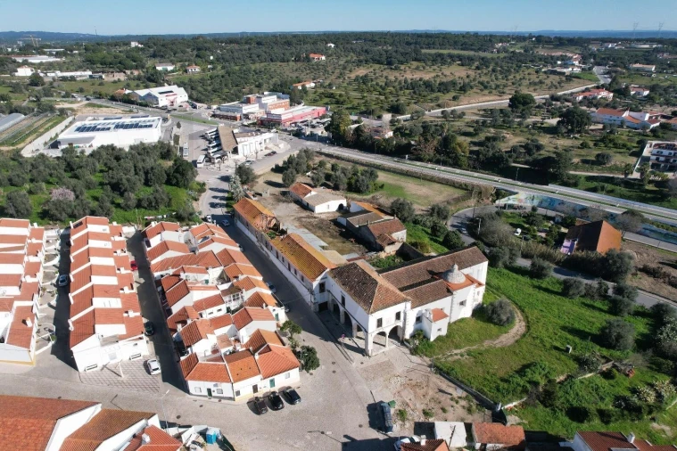 Quinta T5 para Venda em Santa Maria do Castelo e Santiago e Santa Susana Foto 8
