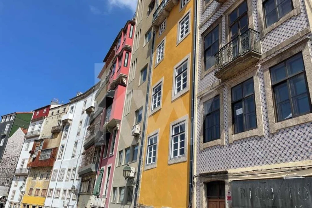 Prédio para Venda em Cedofeita, Santo Ildefonso, Sé, Miragaia, São Nicolau e Vitória Foto 16