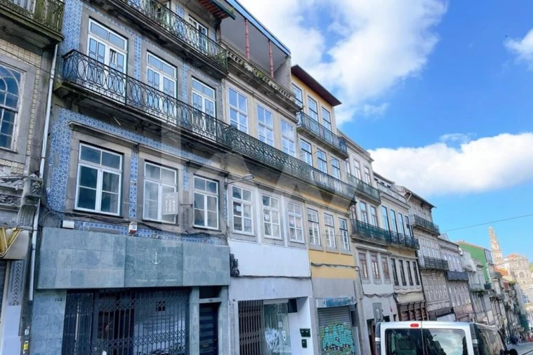 Prédio para Venda em Cedofeita, Santo Ildefonso, Sé, Miragaia, São Nicolau e Vitória Foto 24