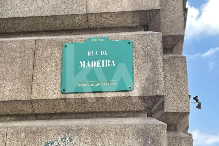 Prédio para Venda em Cedofeita, Santo Ildefonso, Sé, Miragaia, São Nicolau e Vitória Foto 19