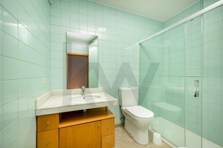 Moradia T5 para Venda em Campo e Sobrado Foto 26