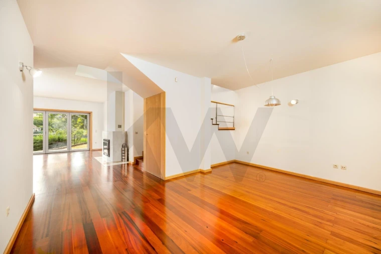 Moradia T5 para Venda em Campo e Sobrado Foto 6