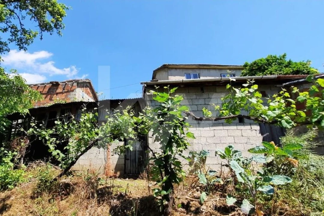 Moradia T3 para Venda em Basto Foto 34