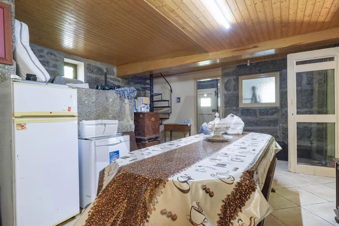 Moradia T5 para Venda em Macieira da Lixa e Caramos Foto 7