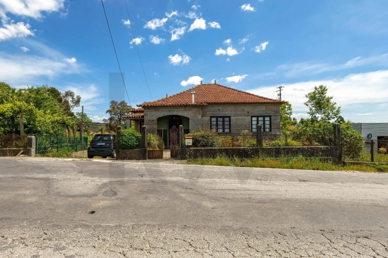 Moradia T5 para Venda em Macieira da Lixa e Caramos Foto 22