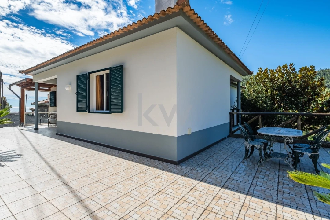 Moradia T3 para Venda em Santo Antonio da Serra Foto 7