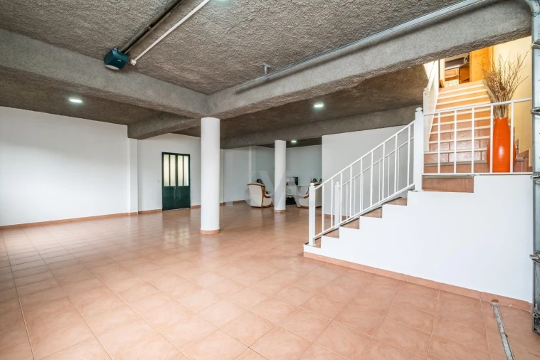 Moradia T3 para Venda em Santo Antonio da Serra Foto 38