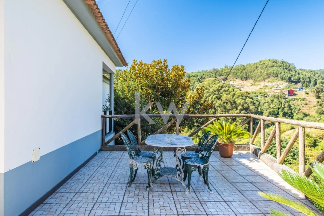 Moradia T3 para Venda em Santo Antonio da Serra Foto 9