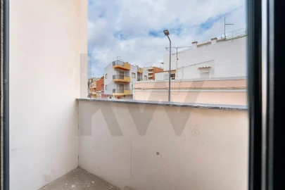 Moradia T3 para Venda em Faro (Sé e São Pedro)