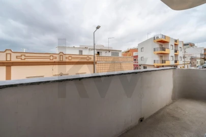 Moradia T3 para Venda em Faro (Sé e São Pedro)