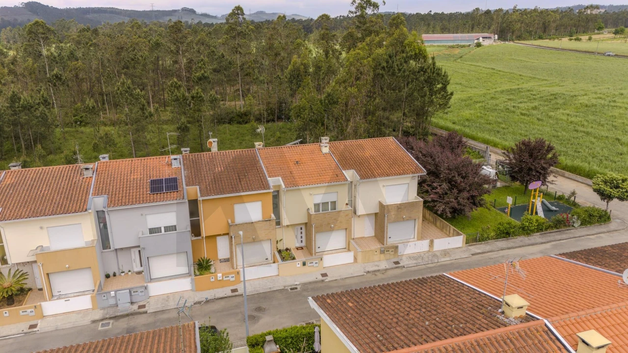 Moradia T3 para Venda em Fradelos Foto 2