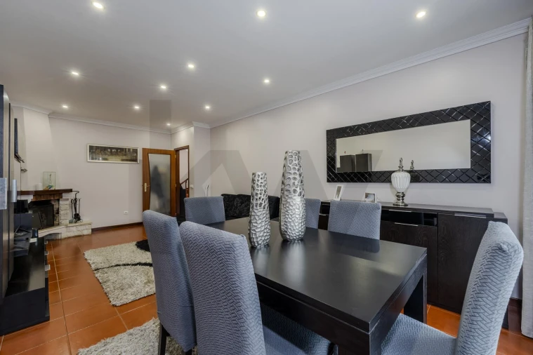 Moradia T3 para Venda em Fradelos Foto 37