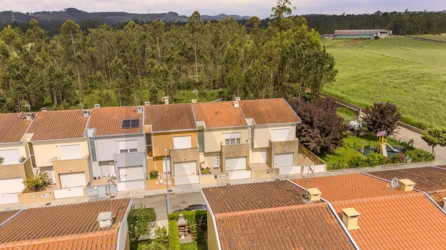 Moradia T3 para Venda em Fradelos Foto 3