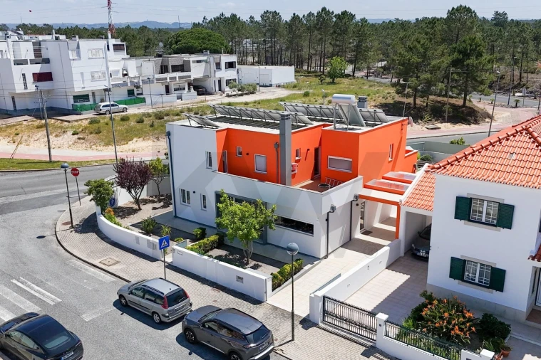 Moradia T4 para Venda em Santo Andre Foto 5