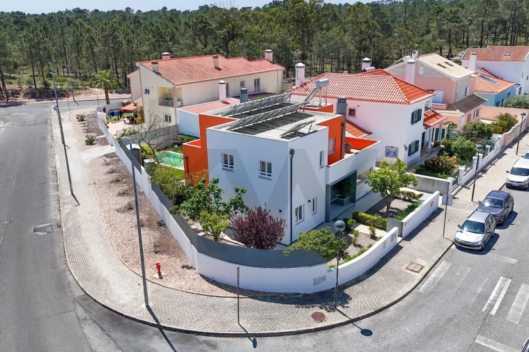 Moradia T4 para Venda em Santo Andre Foto 4