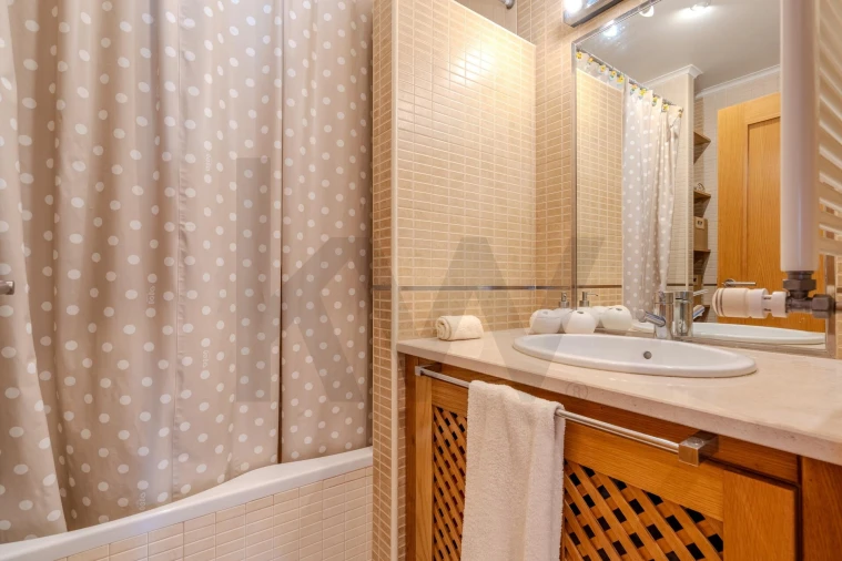 Moradia T4 para Venda em Santo Andre Foto 37