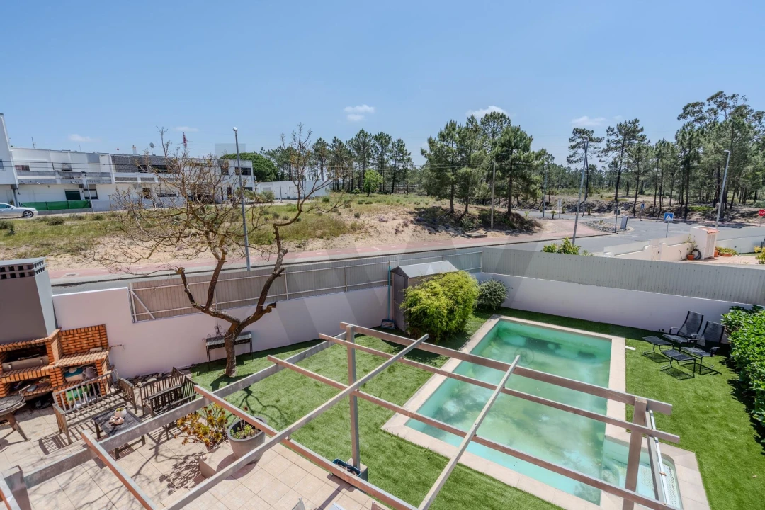 Moradia T4 para Venda em Santo Andre Foto 35