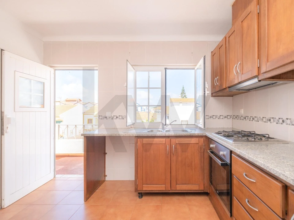 Apartamento T2 para Venda em Vila Nova de Milfontes Foto 7