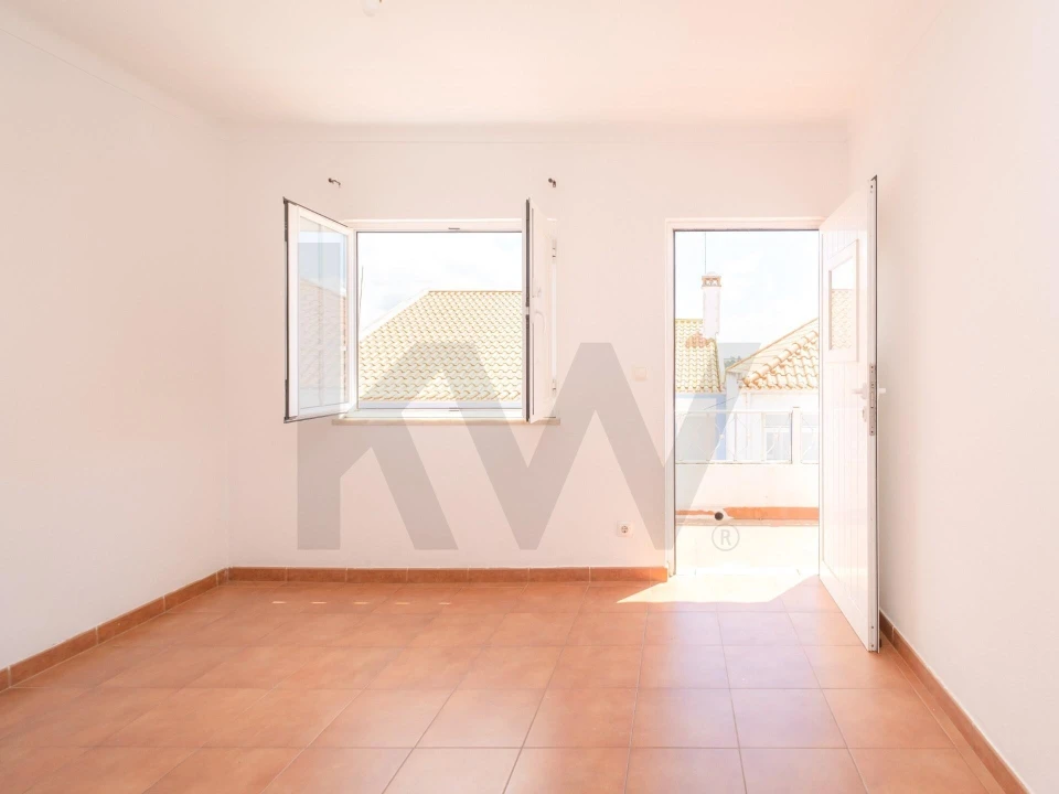 Apartamento T2 para Venda em Vila Nova de Milfontes Foto 10