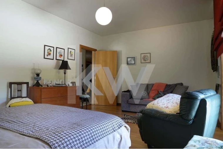 Moradia T4 para Venda em Oliveirinha Foto 25