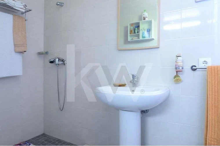 Moradia T4 para Venda em Oliveirinha Foto 18