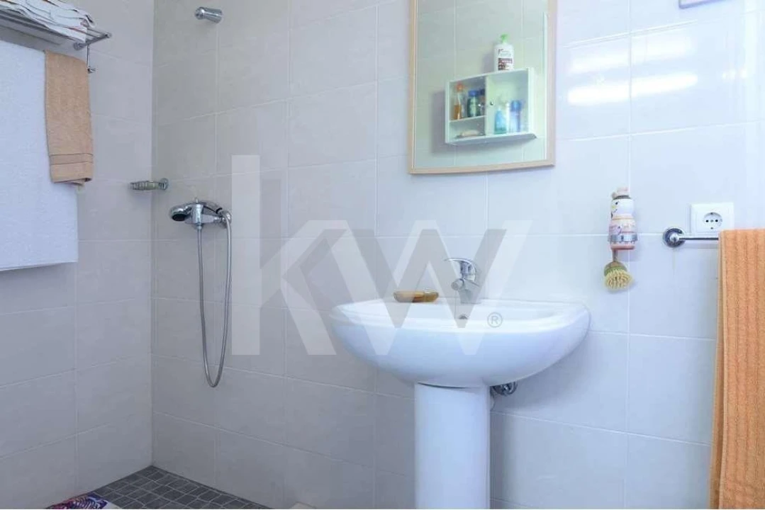 Moradia T4 para Venda em Oliveirinha Foto 18