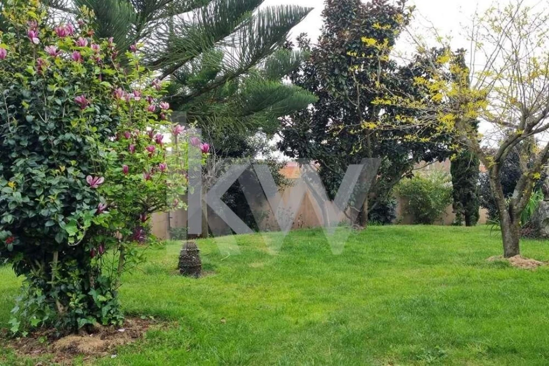 Moradia T4 para Venda em Oliveirinha Foto 44