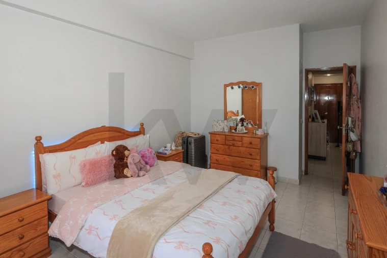 Apartamento T2 para Venda em Porches Foto 9