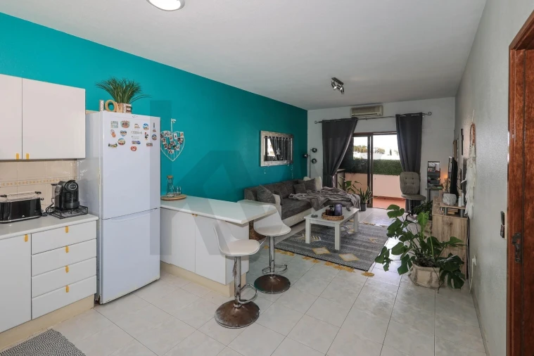 Apartamento T2 para Venda em Porches Foto 5