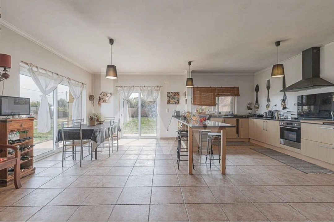 Moradia T5 para Venda em Ponte do Rol Foto 20