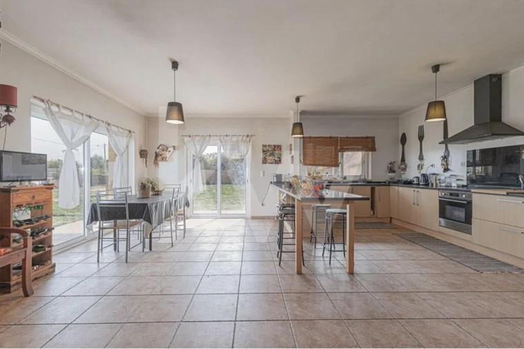 Moradia T5 para Venda em Ponte do Rol Foto 20