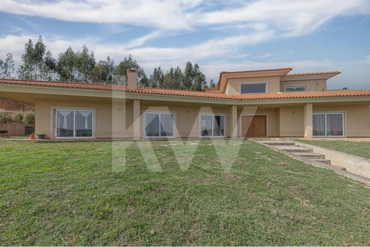 Moradia T5 para Venda em Ponte do Rol Foto 2