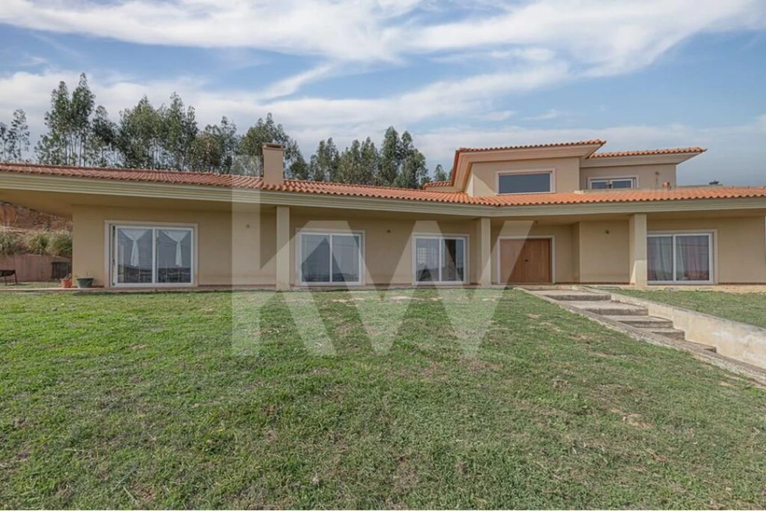 Moradia T5 para Venda em Ponte do Rol Foto 2