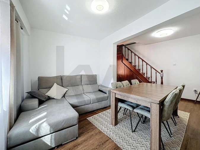 Moradia T3 para Venda em Campanhã Foto 6